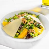 Barosa Salad · Mixed greens, caramelized walnuts, orange slices, Gorgonzola and parmigiana cheese.
