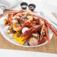 Ultimate Southern Seafood Boil · Feeds up to 2. 1 lb. snow crab cluster, 1/2 lb. mussels, 1/2 lb. shrimp, 1/2 lb. crawfish, 1...