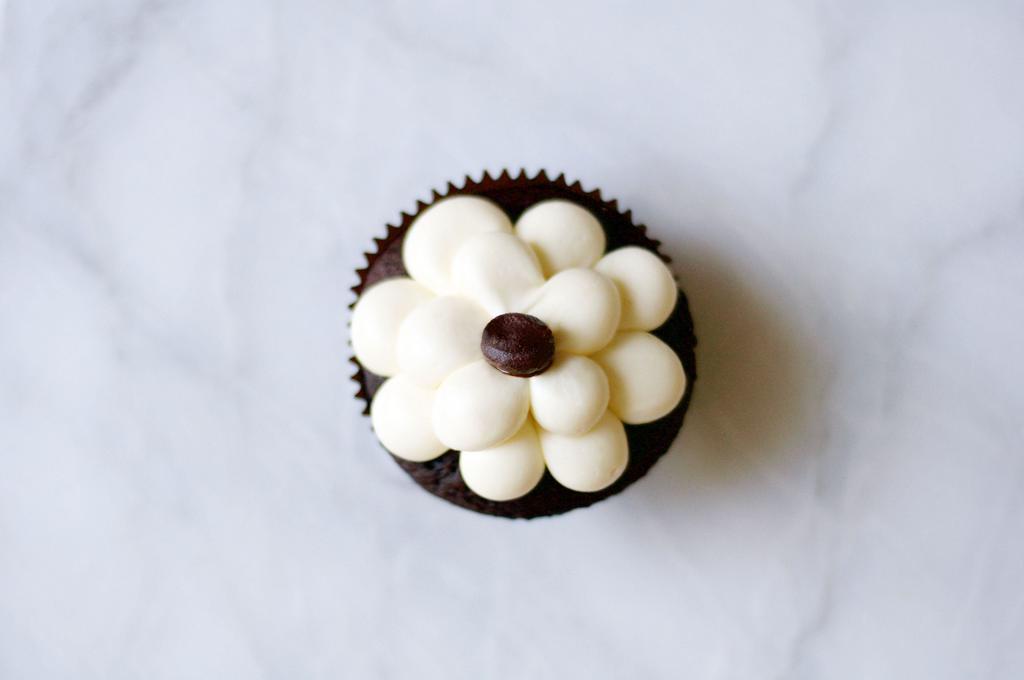 1 Gluten Free Chocolate Cupcake · Gluten free chocolate cake with vanilla buttercream