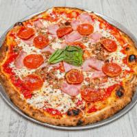 Pizza Magy · Pepperoni, ham, sausage, tomatoes and mozzarella. Thin crust. Wood-fired