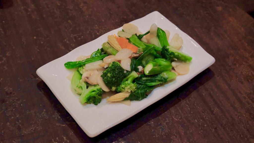 804. Sauteed Mixed Vegetables Dinner · 