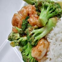 L17. Shrimp with Broccoli Combo Special · Served with choice of rice and egg roll.