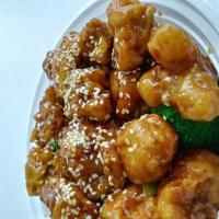 H3. Sesame Chicken · Served with white rice. 