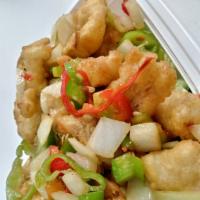 H13. Fish with Ginger and Scallion · Served with white rice. Quart.