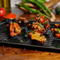 20 Piece Organic Signature Wings with 4 Sauces · Choice of 4 wing sauce.