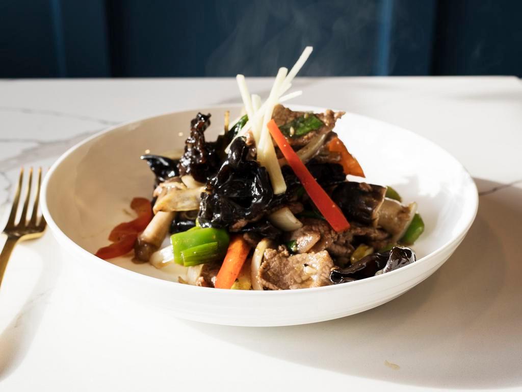 Ginger Sauce over Rice Bowl · Stir fried with onion, scallion, ear mushrooms and ginger.