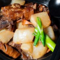 The Five Spices Beef Brisket and Tendon Casserole｜五香牛筋腩煲 · Beef.