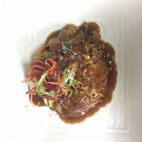 Duck Tamarind · Served with tamarind sauce and white rice. 