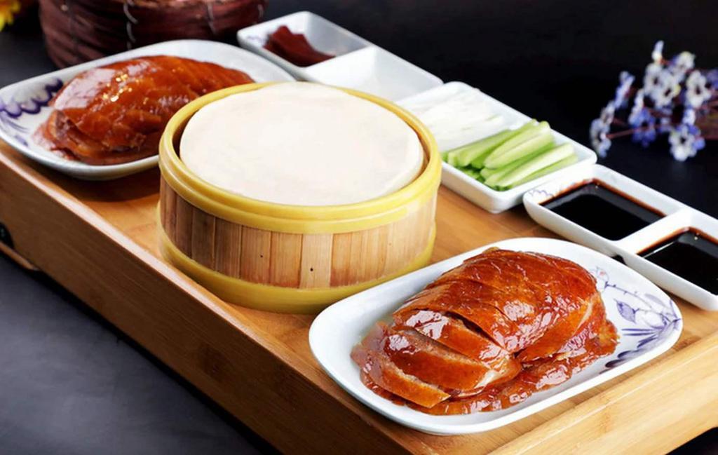 👍👍👍 Peking Duck (Whole) 整只北京烤鸭👍👍👍 · Fresh crispy roasted duck meat served with spring onion, cucumber, sweet bean sauce, and Peking Duck Pancake (20PCS).
