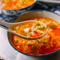 🍅 Tomato Egg Drop Soup 番茄蛋汤 · Soup that is made from beaten eggs and broth.