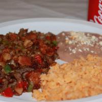 Alambre · Rice and beans.