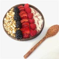 Coconut Berries Collagen Smoothie Bowl · Smoothie Blend: Coconut, berries mix, collagen, almond milk and light agave honey. 
Toppings...