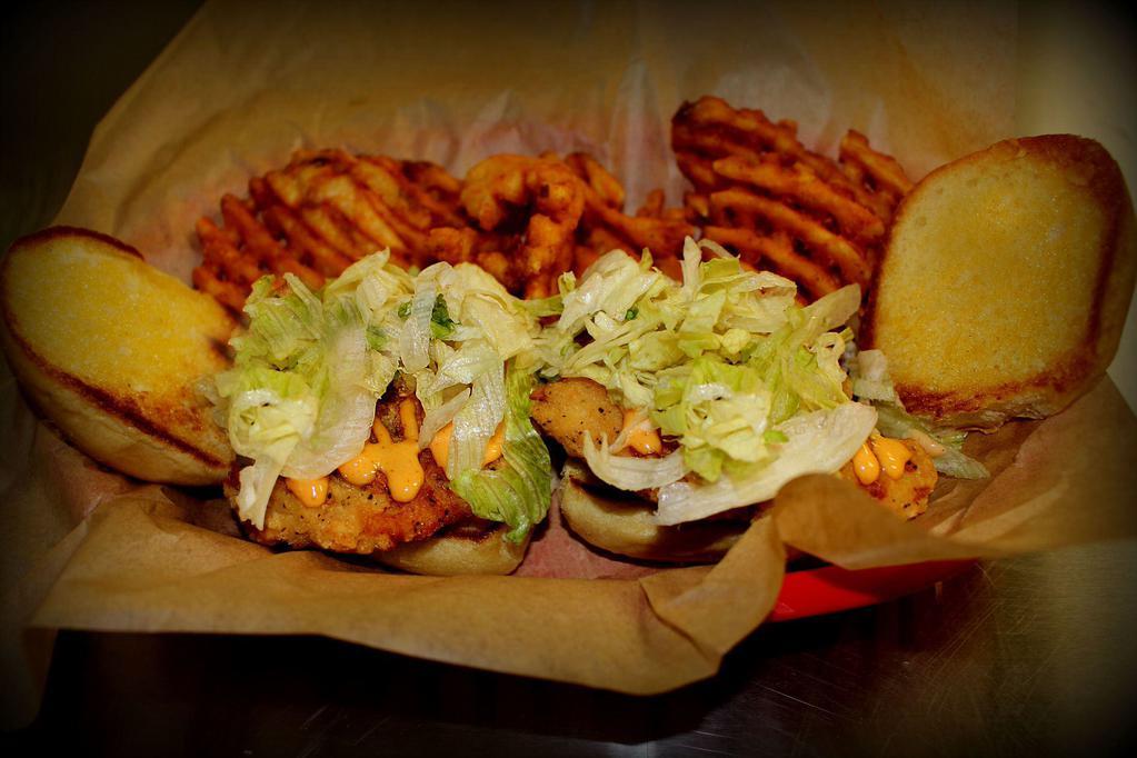 Kickin'  Crispy Chicken Slider · Spicy chicken, lettuce & mayo.