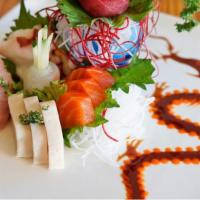 Sashimi Dinner · 13 pieces assortment of daily fresh fish.