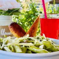 Pasta Mushroom Pesto · Pasta penne, mushrooms, pesto sauce, parmesan, served with garlic bread