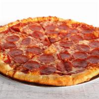 Pepperoni Pizza · Cheese y pepperoni.