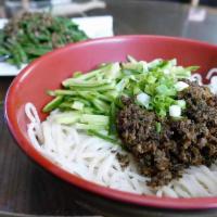 E1.Spicy noodles(szechuan style) 担担面 · hot & spicy. 