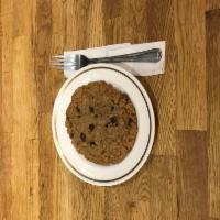 Oatmeal Raisin · Oatmeal cookie with freshly ripe raisins.