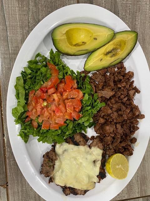 Chu Keto Burger · Delicious Single meat Burger prepared with Ground Beef And White Cheese No Bread Arrachera Meat Salad And Avocado .