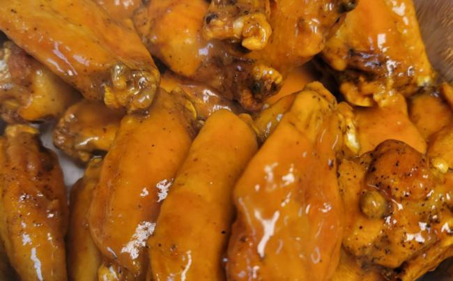 Fresh WIngs · Naked wings mixed with your choice of sauce