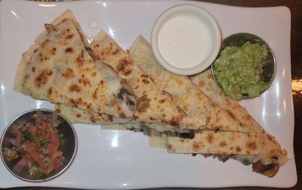Retazos Bar Restaurant · Burritos · Chicken · Mexican · Salads · Soup · Tacos · Vegetarian