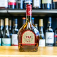 E&J VS · Must be 21 to purchase. Brandy. 40.0% abv.