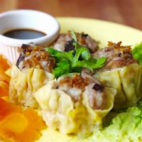 Kanom Jeeb (Pork & Shrimp Dumplings) - Steamed · Steamed w/ sweet & sour soy sauce