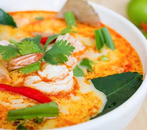 Zabb PuTawn · Alcohol · Asian · Dinner · Noodles · Salads · Soup · Thai