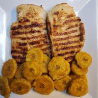 Pechuga a la Plancha/ Grilled Chicken Breast · Green plantains or  rice and beans 