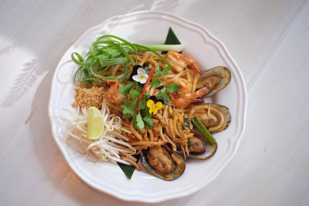 Maison Bangkok · Asian · Dinner · Lunch · Thai
