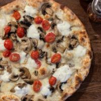 Boscaiola · Buffalo Mozzarella, Cherry Tomatoes, Mushrooms, Parmesan Cheese