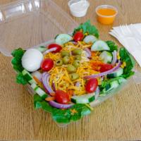 Garden Salad · Garden salad with mixed vegetables and beans. 