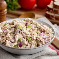 Healthy Tuna Salad · Romaine, tuna, avocado, chickpeas, carrots and vinaigrette.
