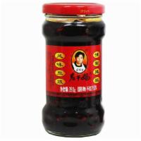 Laoganma Chili Oil With Black Bean 280 gram · 老干妈 风味豆豉 280g