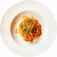 Spaghetti al Pomodoro e Basilico · Fresh plum tomato sauce.
