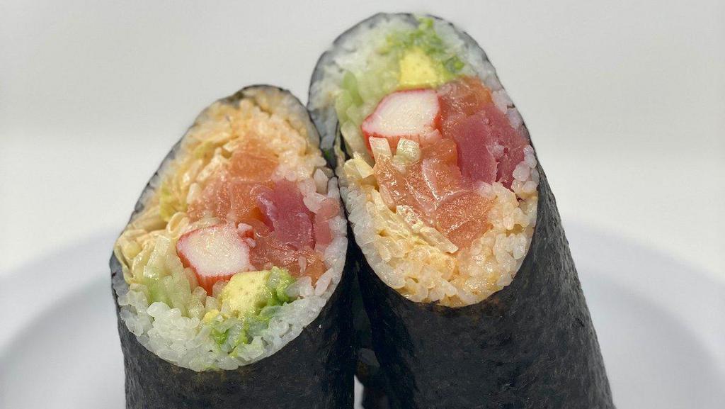 Sushi Burrito · Tuna,Salmon,Kani,Avocado,Cucumber,
Lettuce,wrapped with sushi rice and seaweed,with special sauce.