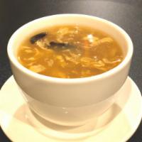 Hot and Sour Soup 酸辣湯 · 