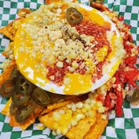 chorreado loka · elote preparado con hot cheetos y nachos