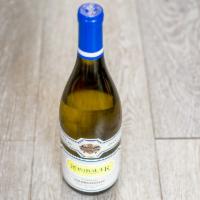 Rombauer Chardonnay, 750 ml. Wine  · 12.5% ABV. Must be 21 to purchase.
