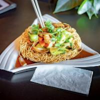 CF1. Mi Xao Do Bien Mem · Crispy egg noodle with stir fried with oyster sauce, shrimp scallop squid, and mussel, bean ...