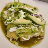 4 Tacos Dorados · Pollo, lechuga, tomato crema, queso fresco chicken, lettuce, tomatoes sour cream, cheese, re...