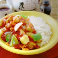Sweet and Sour Chicken · Crispy chicken nuggets, fried with fresh green pepper, carrots, onion, and pineapple chunk, ...