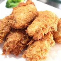 FRIED CHICKEN WINGS  · COMES IN A SERVING OF 5 PIECES