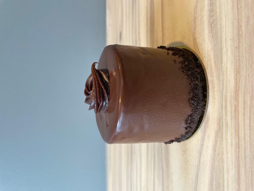 Cream Espresso Bar & Bakery · Bakery · Bowls · Cakes · Coffee and Tea · Dessert