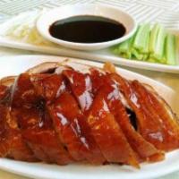 C1W. Peking Duck  (Whole) 北京鸭  ·  Served w. Cucumber Scallion & Steamed Bun (No Rice)