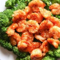 H4. General Tso's Shrimp · Crisp golden shrimp with special chef's sauce, served with broccoli. Served with white rice....