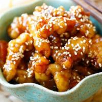 H6. Sesame Chicken · Chicken deep fried in chef's special sauce. Served with white rice.