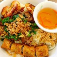 B5. Bun Tom Thit Nuong · Grilled shrimp and charbroiled pork served with vermicelli noodle and fish sauce.
