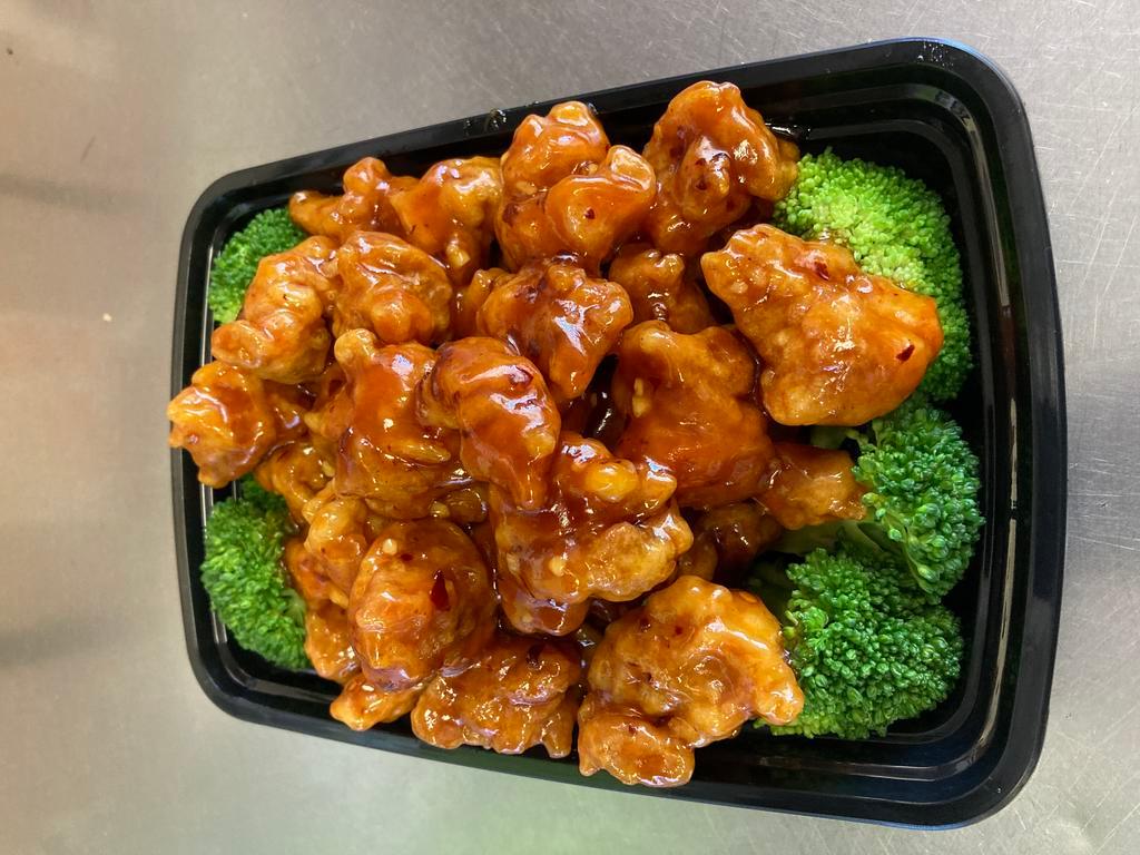 H5. General Tso's Chicken · Chunks of boneless chicken sauteed in  General Tso's sauce .Hot & Spicy. Served with white rice.