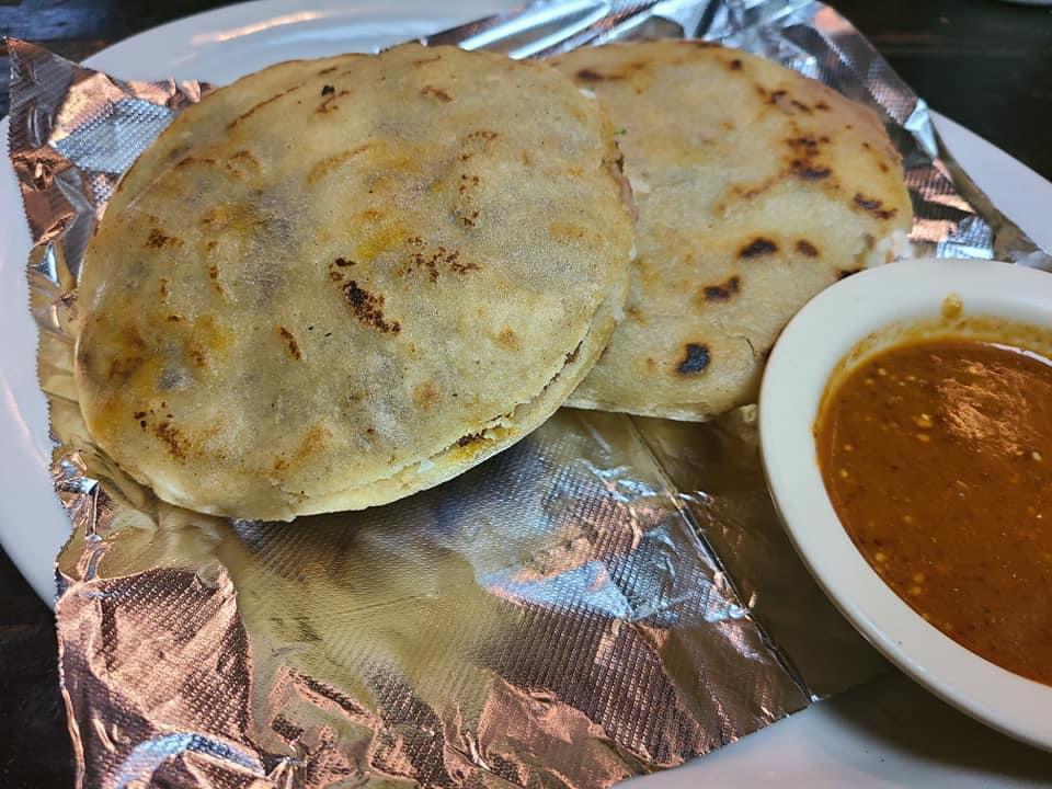 Gordita Rellena  · One gordita filled with cheese and beans with your choice of meat served with onion and cilantro 